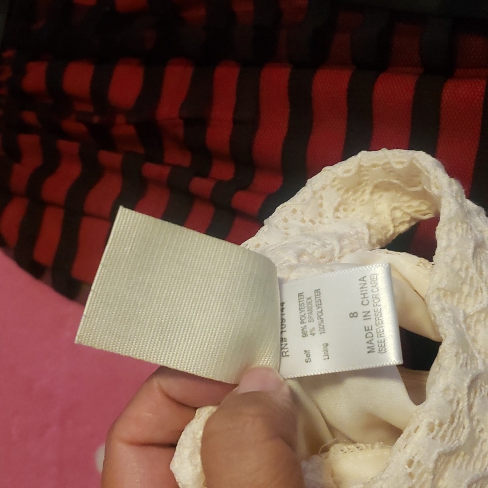Two dresses - Picture 4 of 5